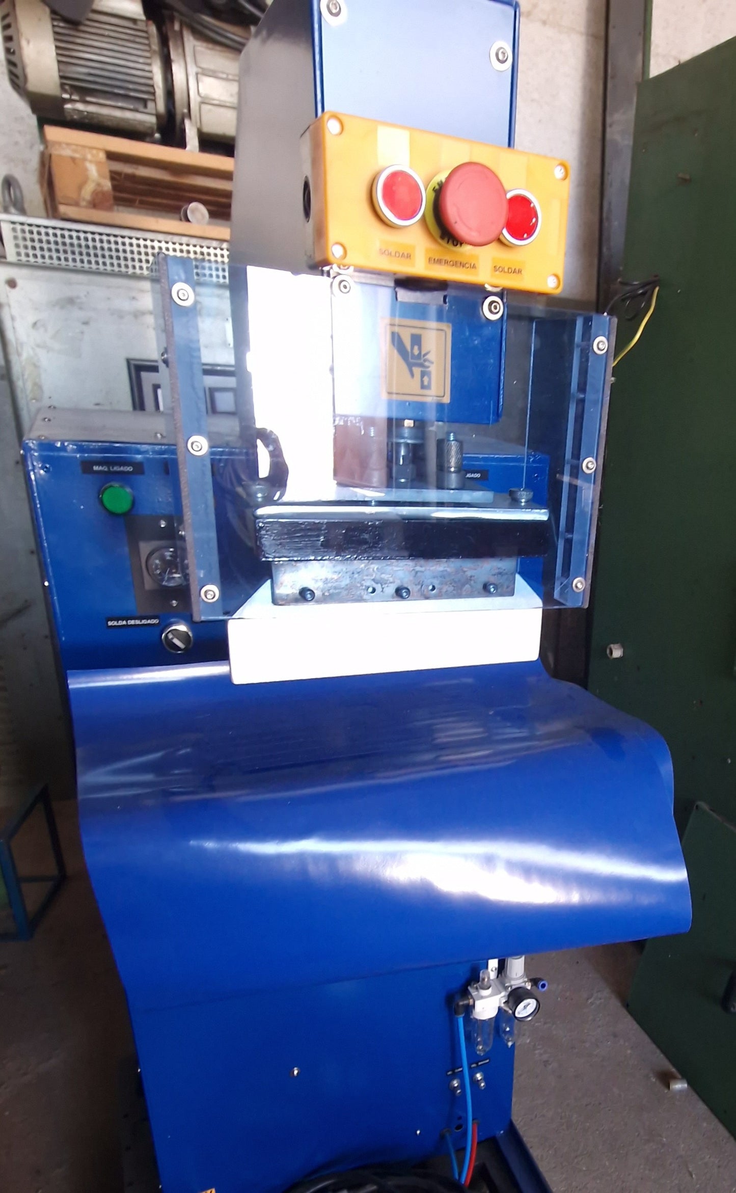 1 maquinas alta frequencia de 1,5 Kw