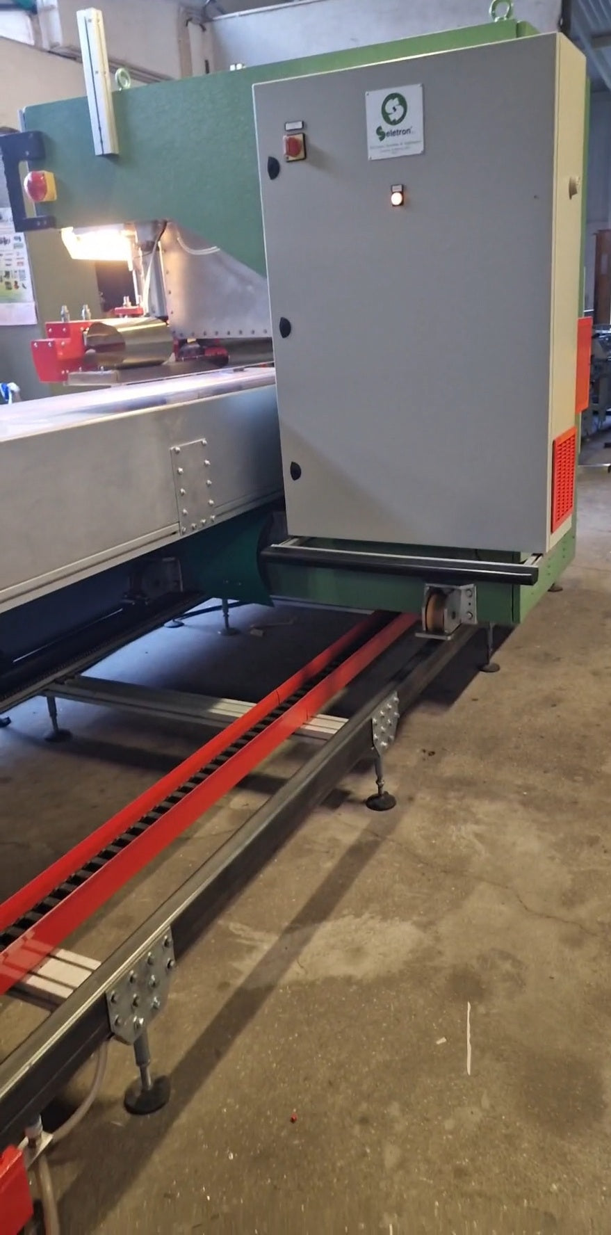 Maquina de alta frequência de carril 20 KW