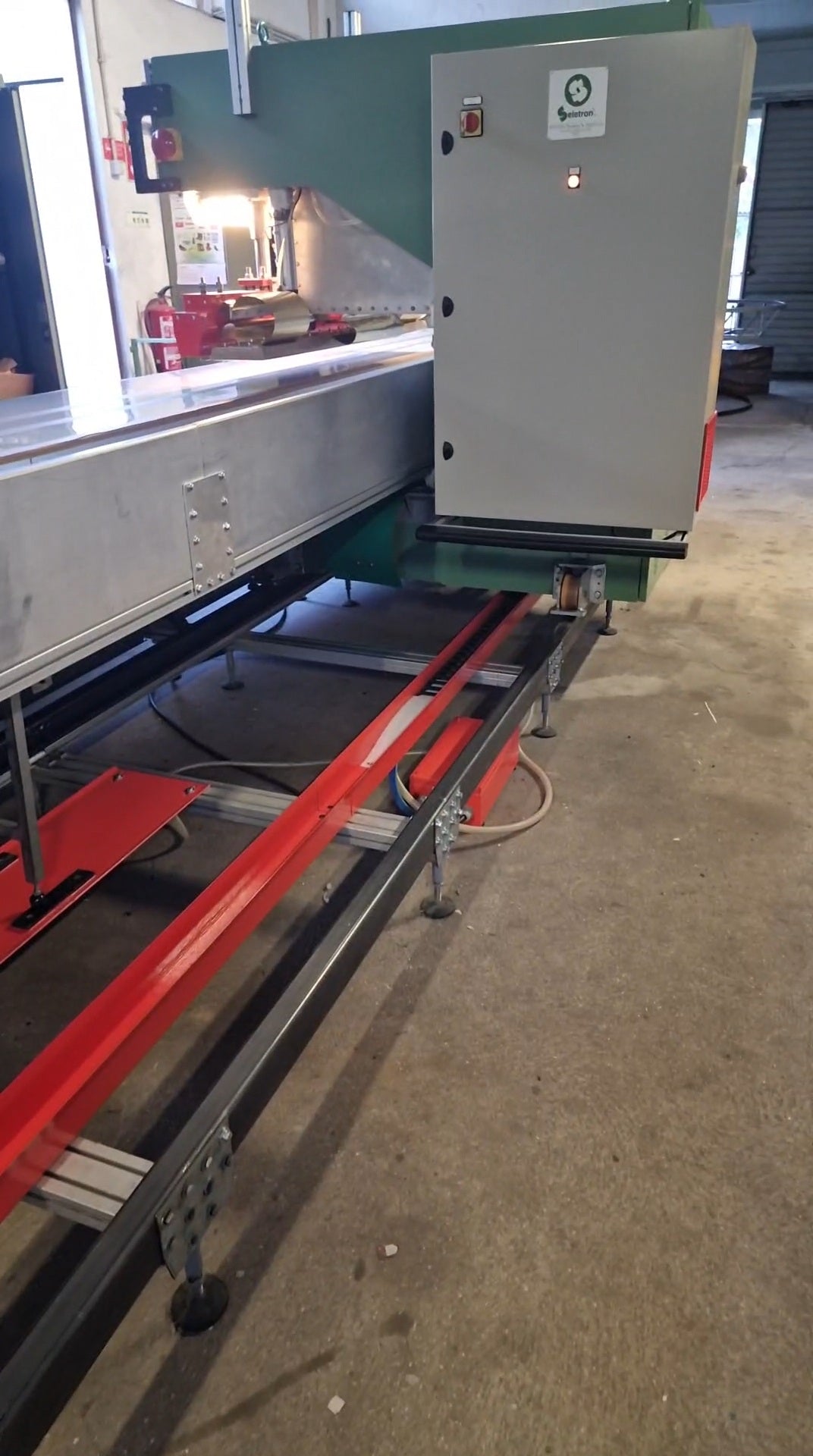 Maquina de alta frequência de carril 20 KW